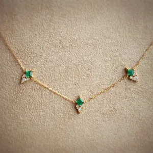 18K Gold Square Cut 0.25ct Natural Emerald 0.08ct Diamond Necklace 16.4"