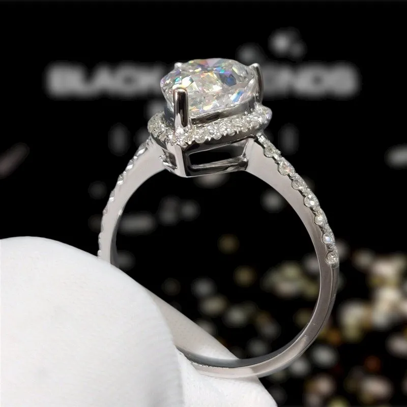 18K White Gold Pear Cut 1ct Diamond Water Drop Engagement Ring