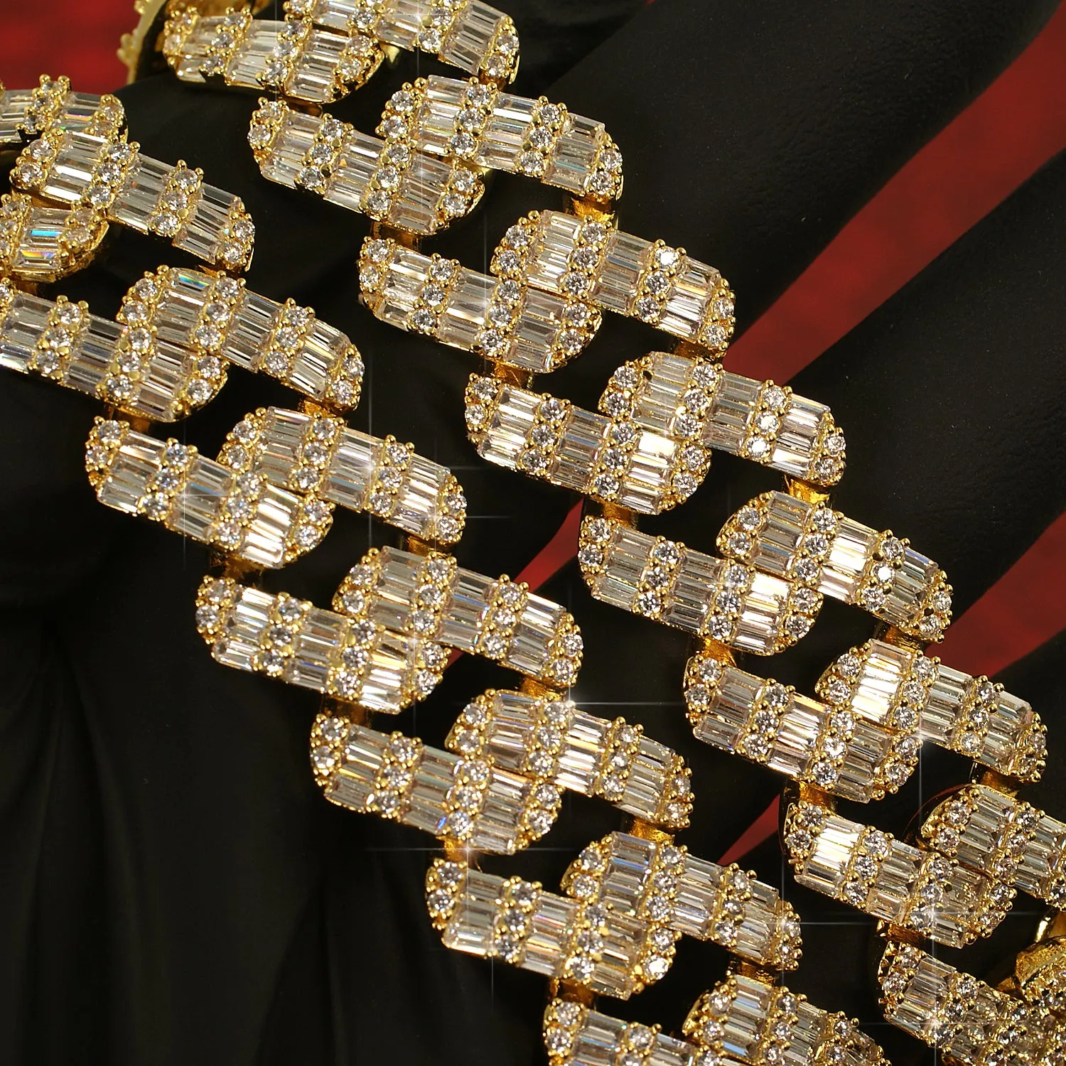 19mm Chandelier Baguette Iced Out Cuban Chain