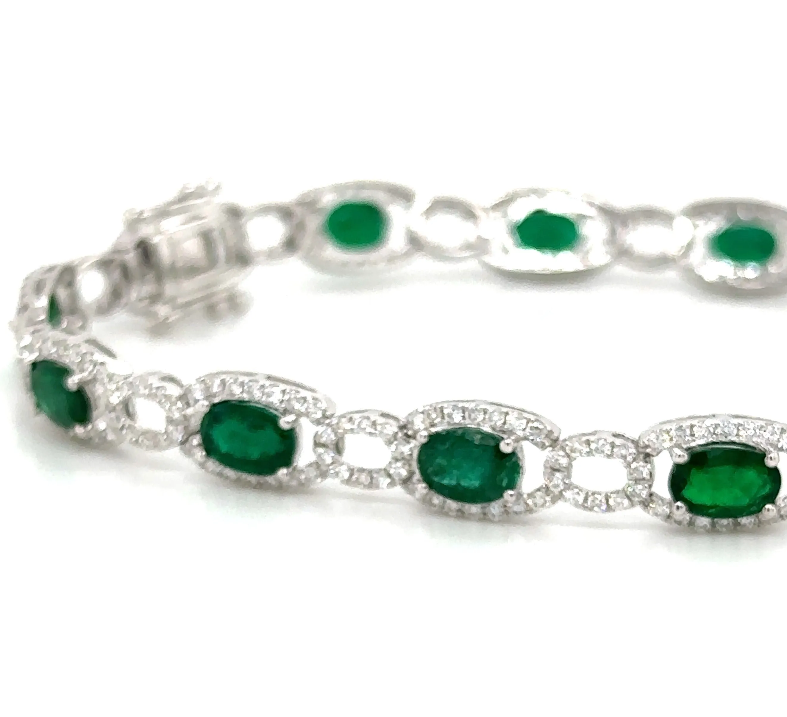 7.38ct t.w. Round Brilliant Cut Diamond and Oval -cut Emerald Statement Bracelet