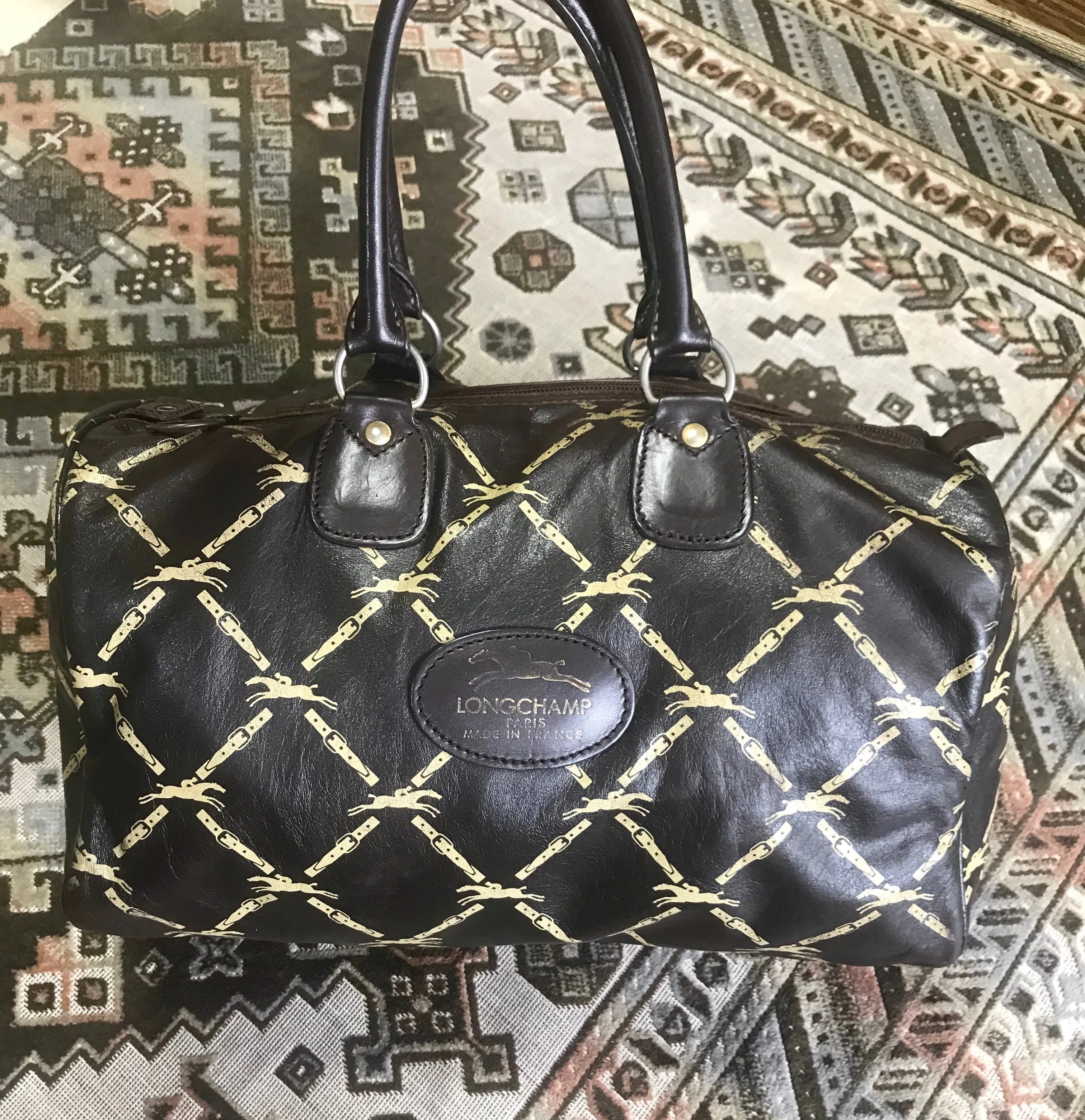 80's vintage Longchamp classic dark brown nappa leather mini speedy style handbag. Classic bag for unisex use. 061022re1