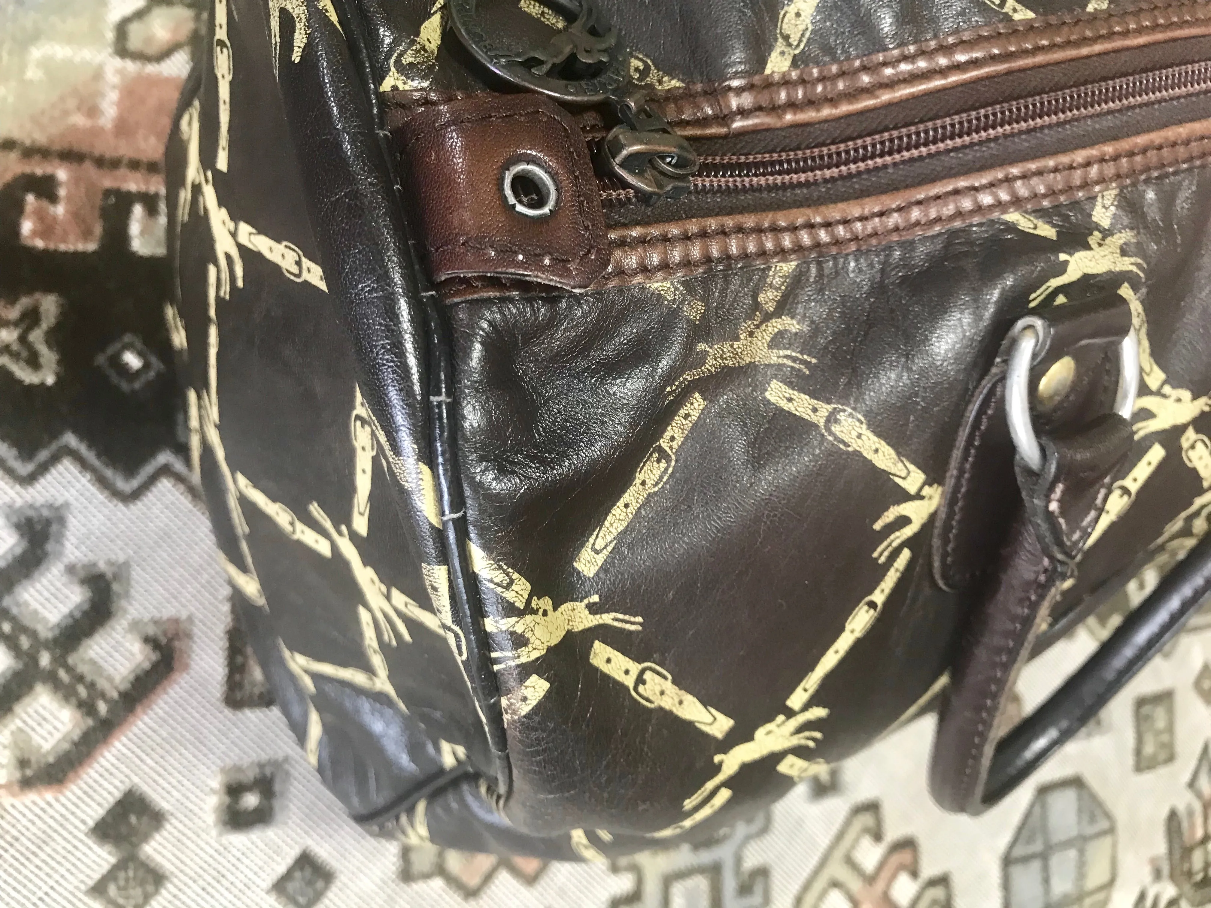 80's vintage Longchamp classic dark brown nappa leather mini speedy style handbag. Classic bag for unisex use. 061022re1