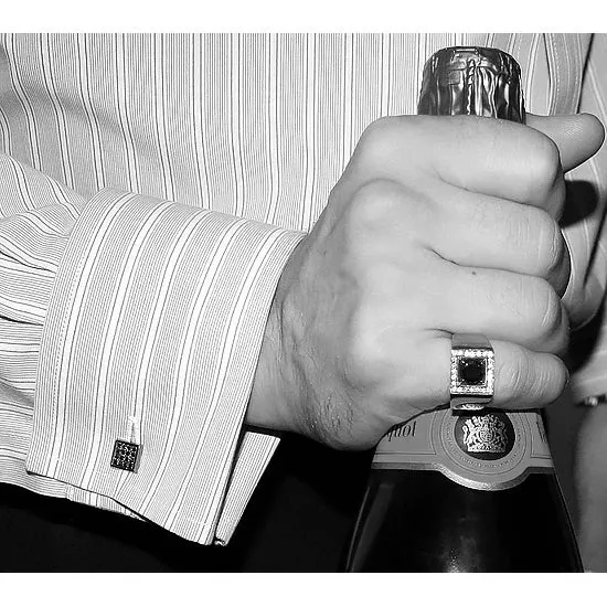 Blackened Silver Emerald Cufflinks Cuadrado