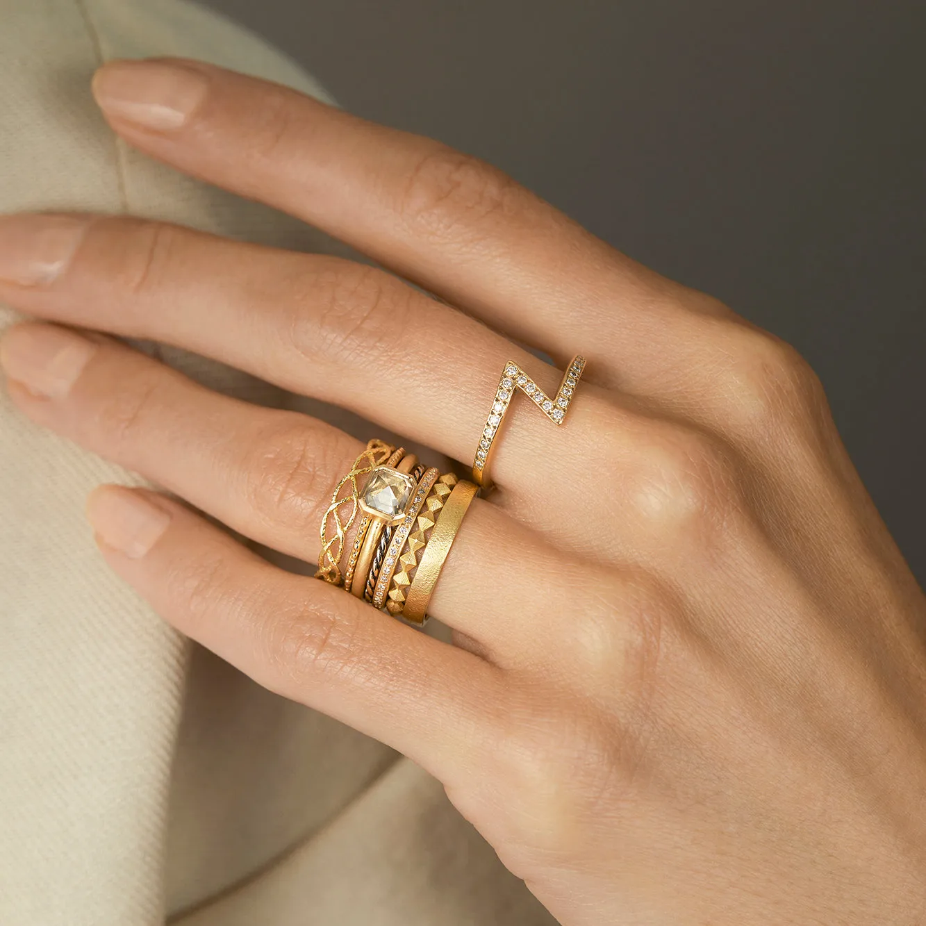Braided Eternity Band | R10104
