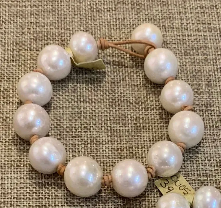 Classic Edison Pearl Bracelet