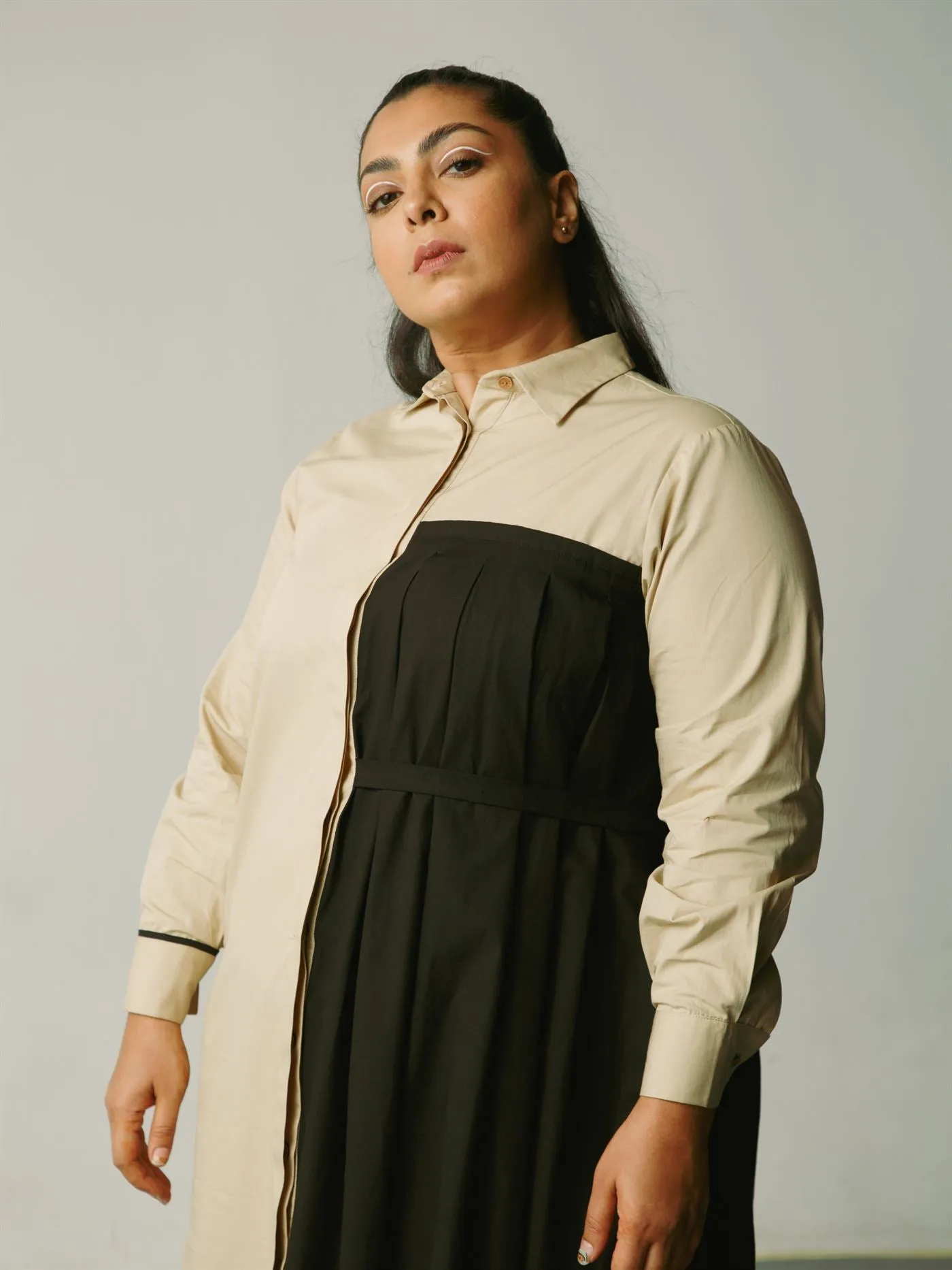 CORD   I   Bari Pleat Panel Dress Dress Cotton Ivory Black W21-PPD-IVR-BLK