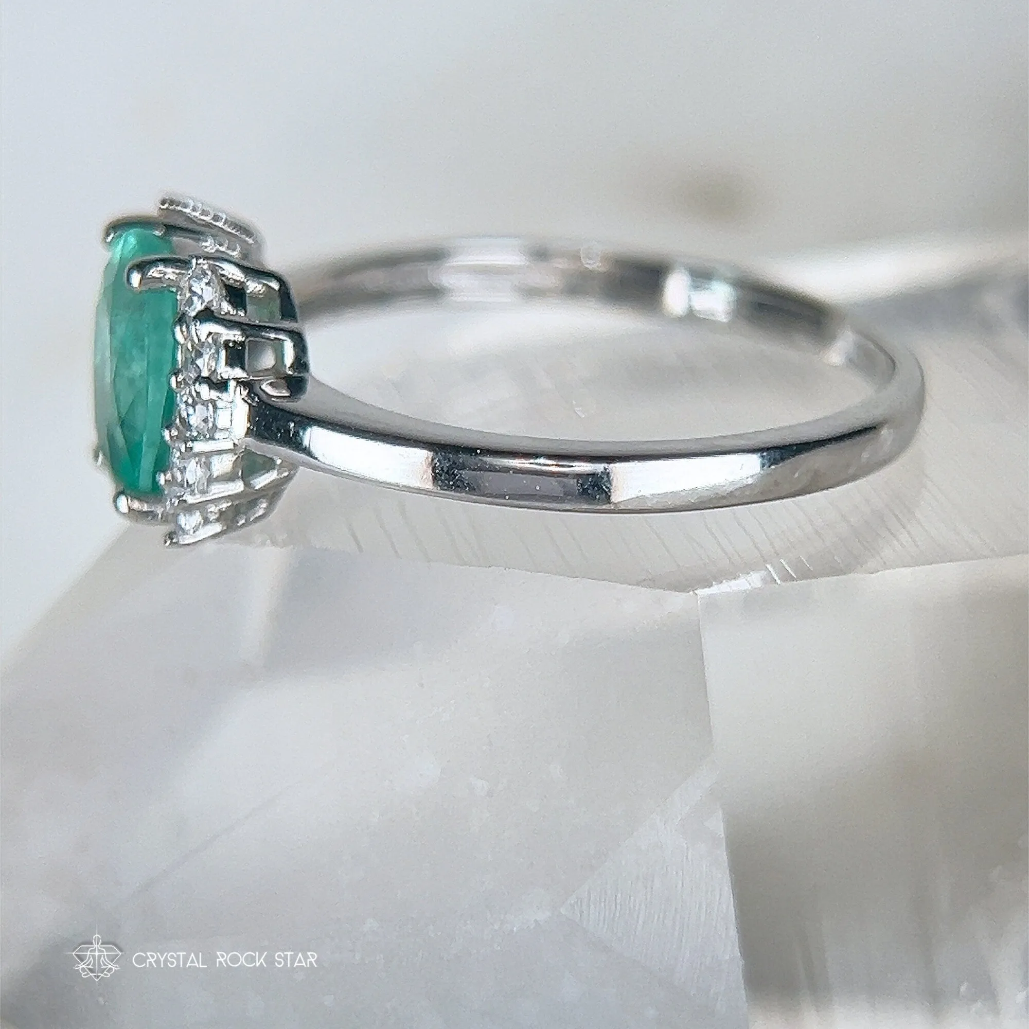 Genuine Emerald Sterling Silver Ring 1.1 ct Oval