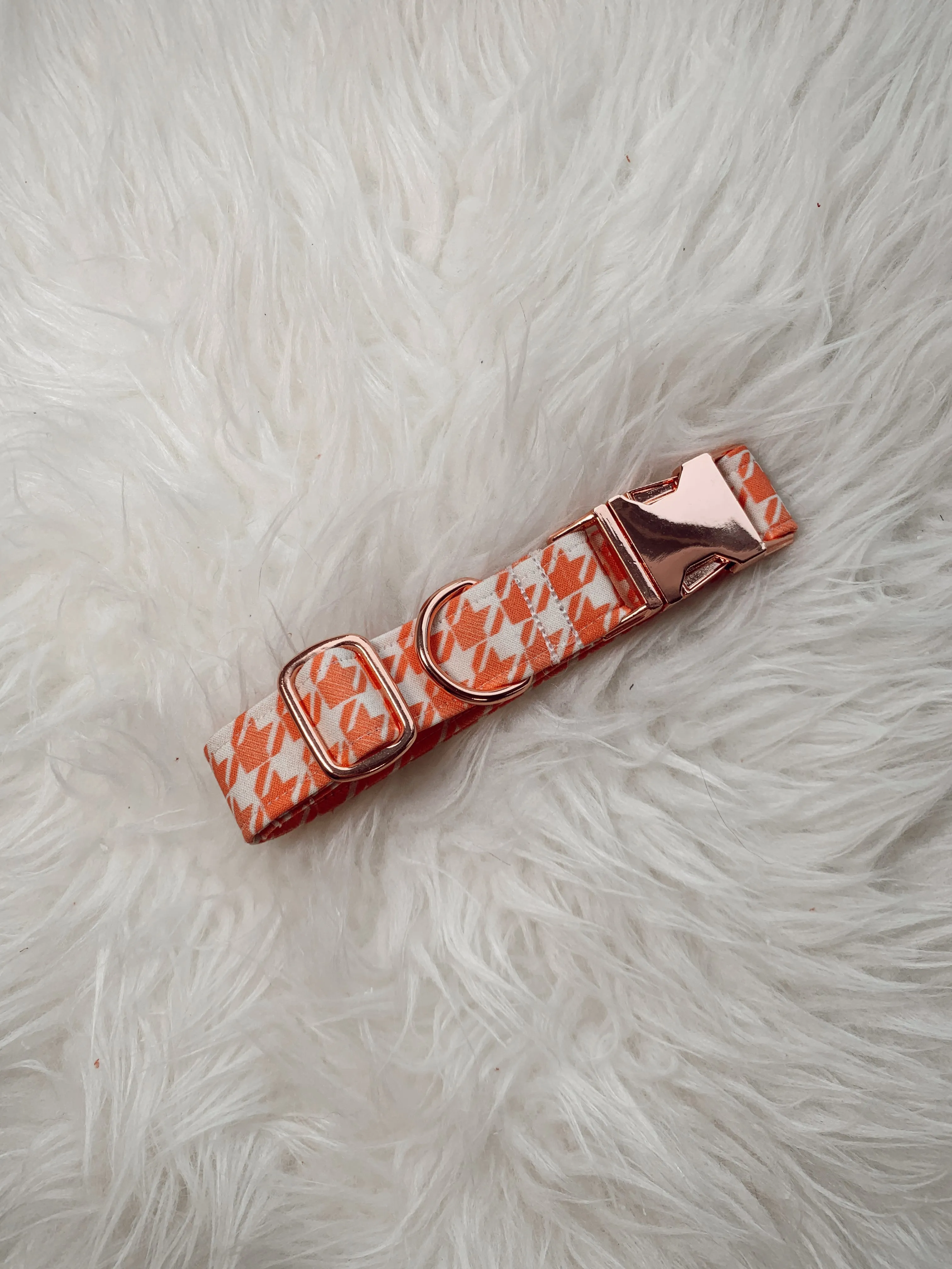 Heart Houndstooth Fi Compatible Collar