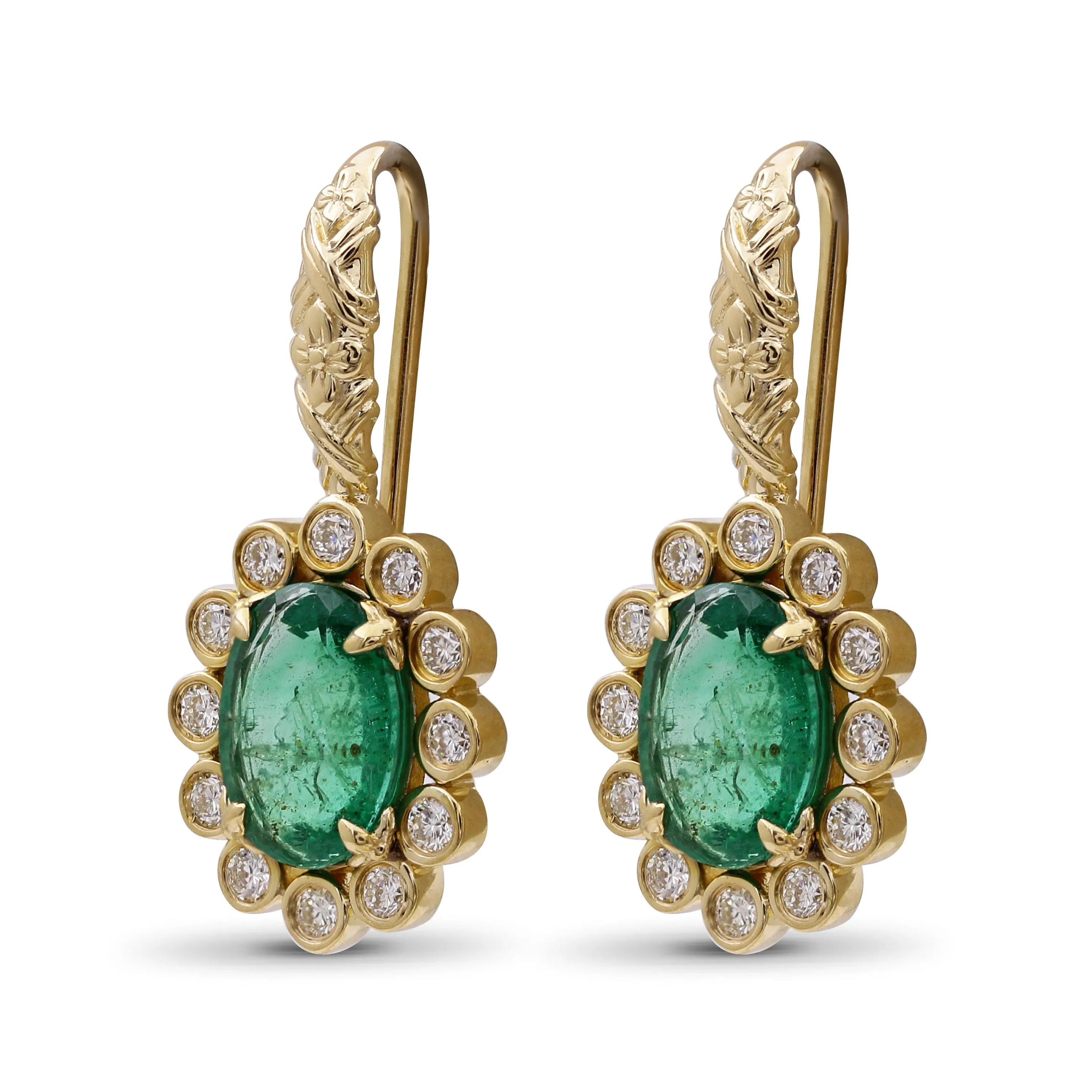 Luxury Emerald 3ct and Diamond 0.5ct Earrings in 18K Gold
