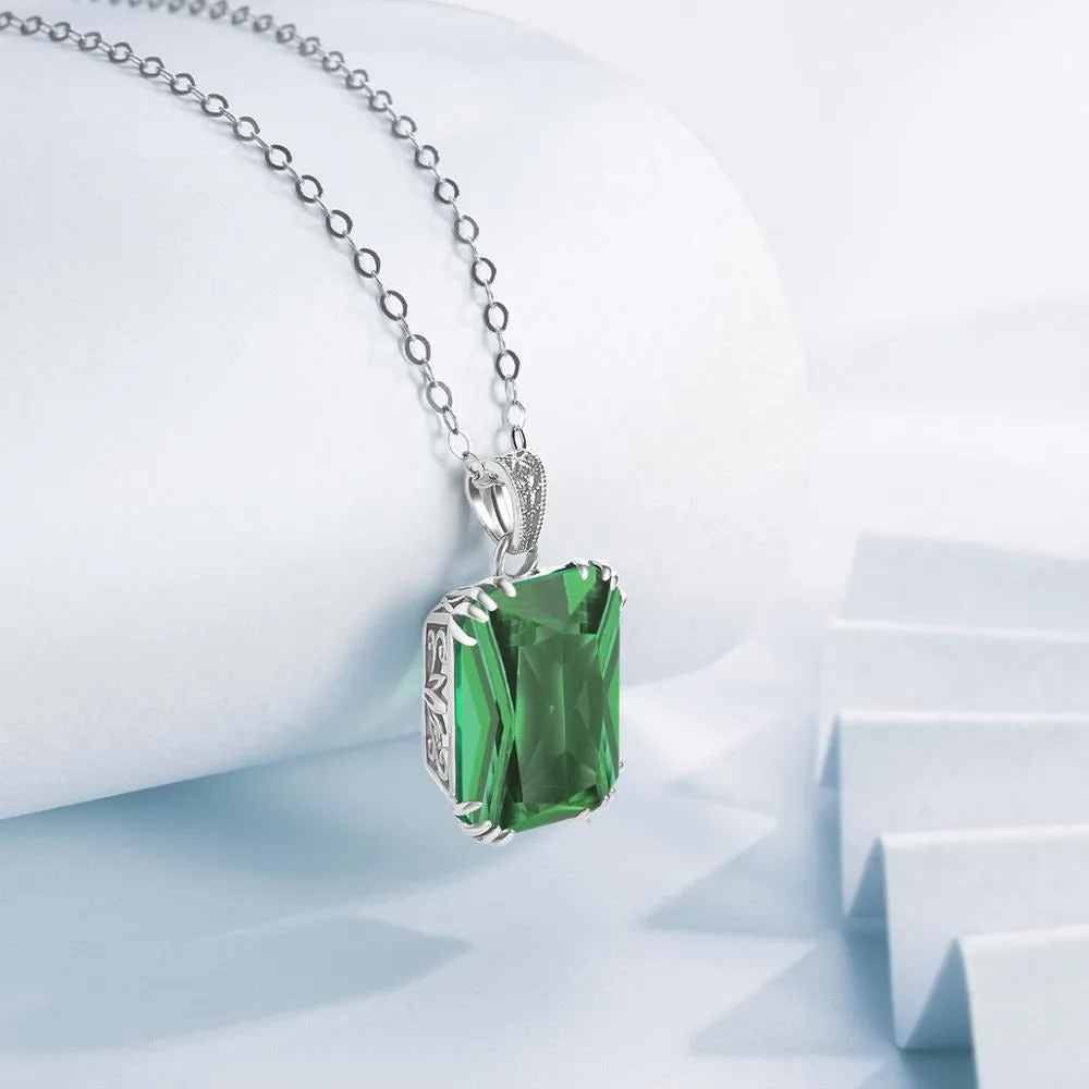 Made Emerald pendant Necklace