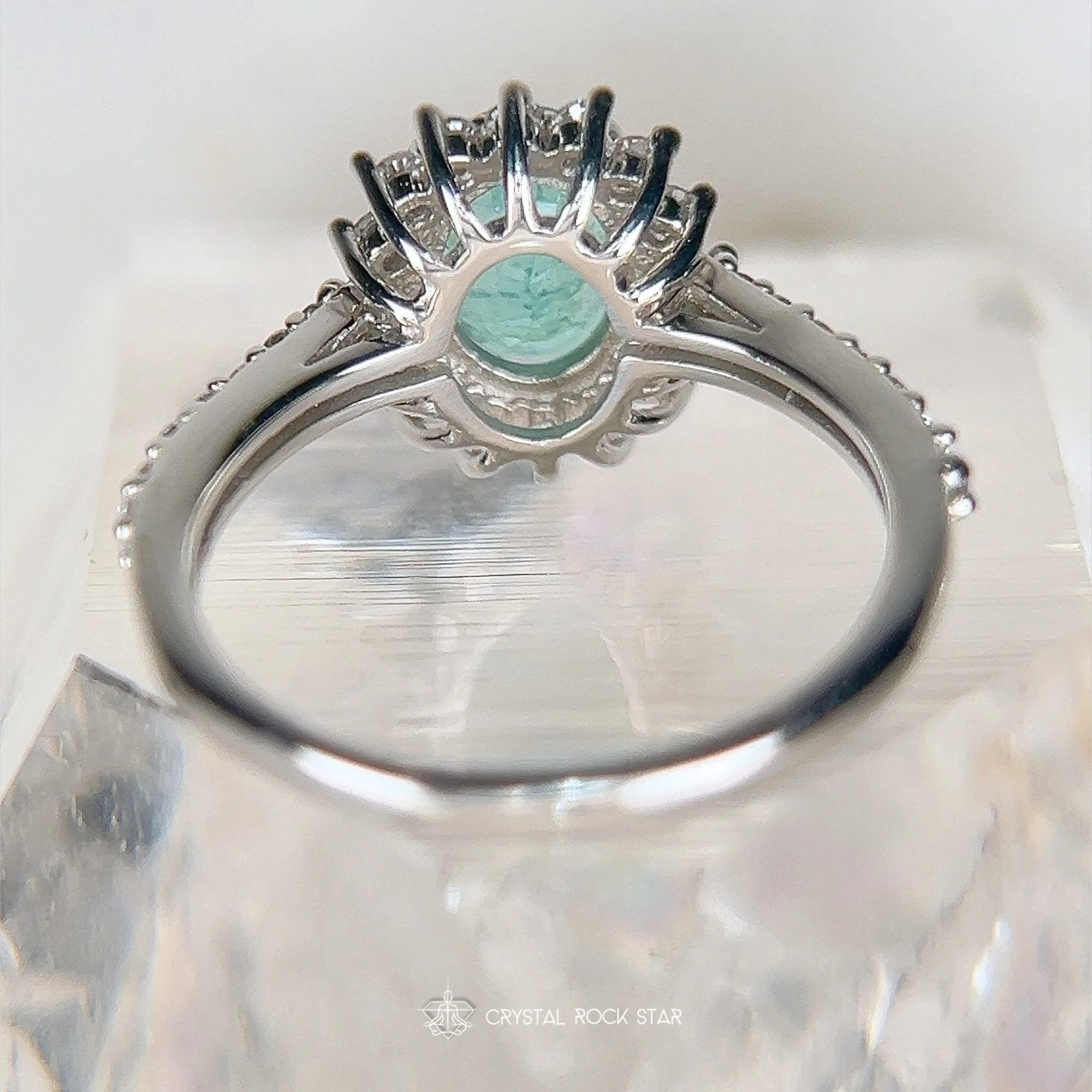 Natural Emerald Sterling Silver Ring - Size 7 Oval