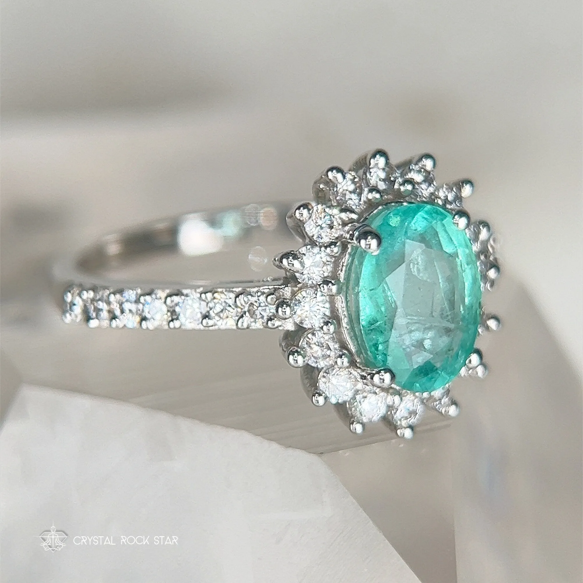 Natural Emerald Sterling Silver Ring - Size 7 Oval