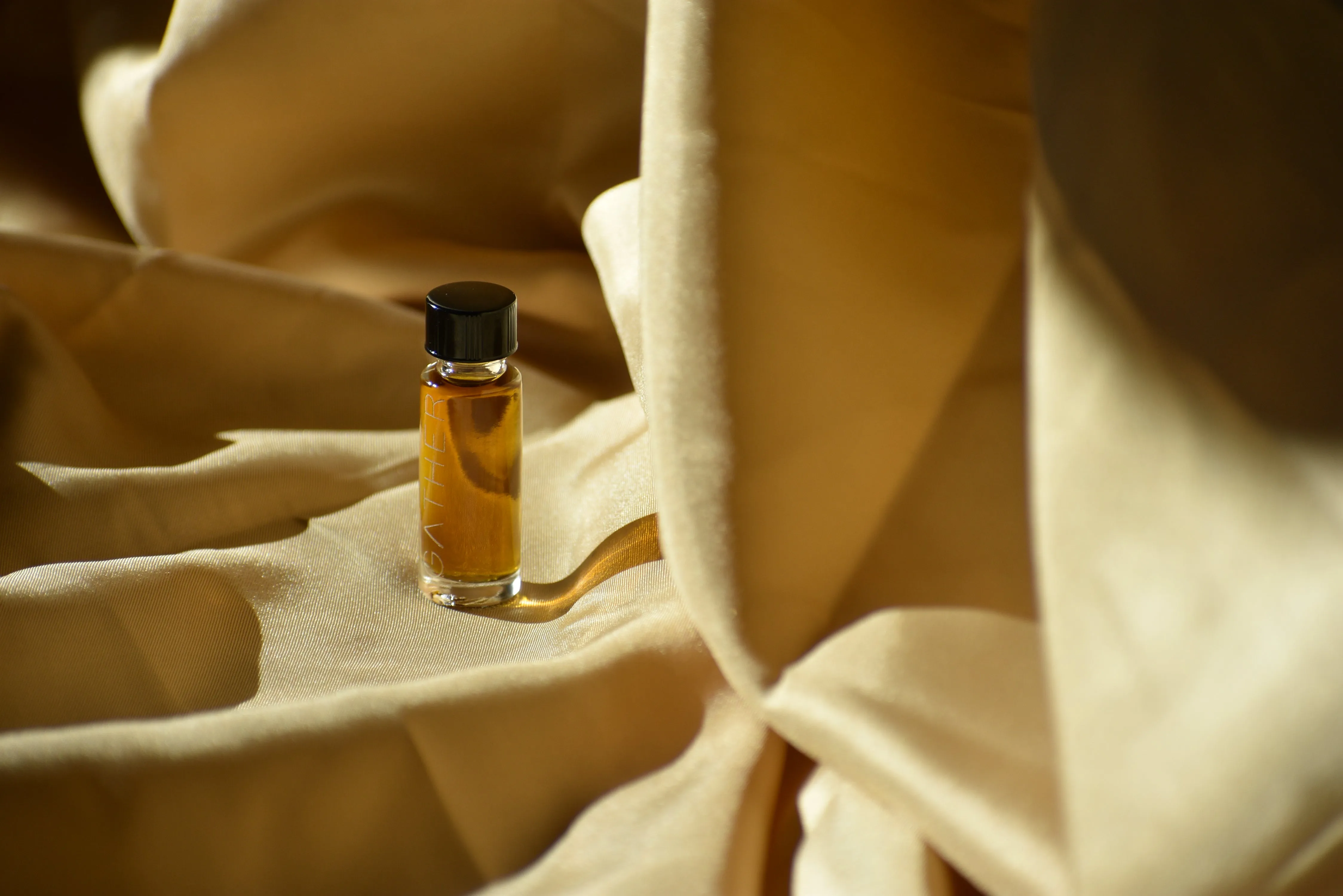 No. 22 SANTAL RESERVE - Natural Botanical Sandalwood Perfume