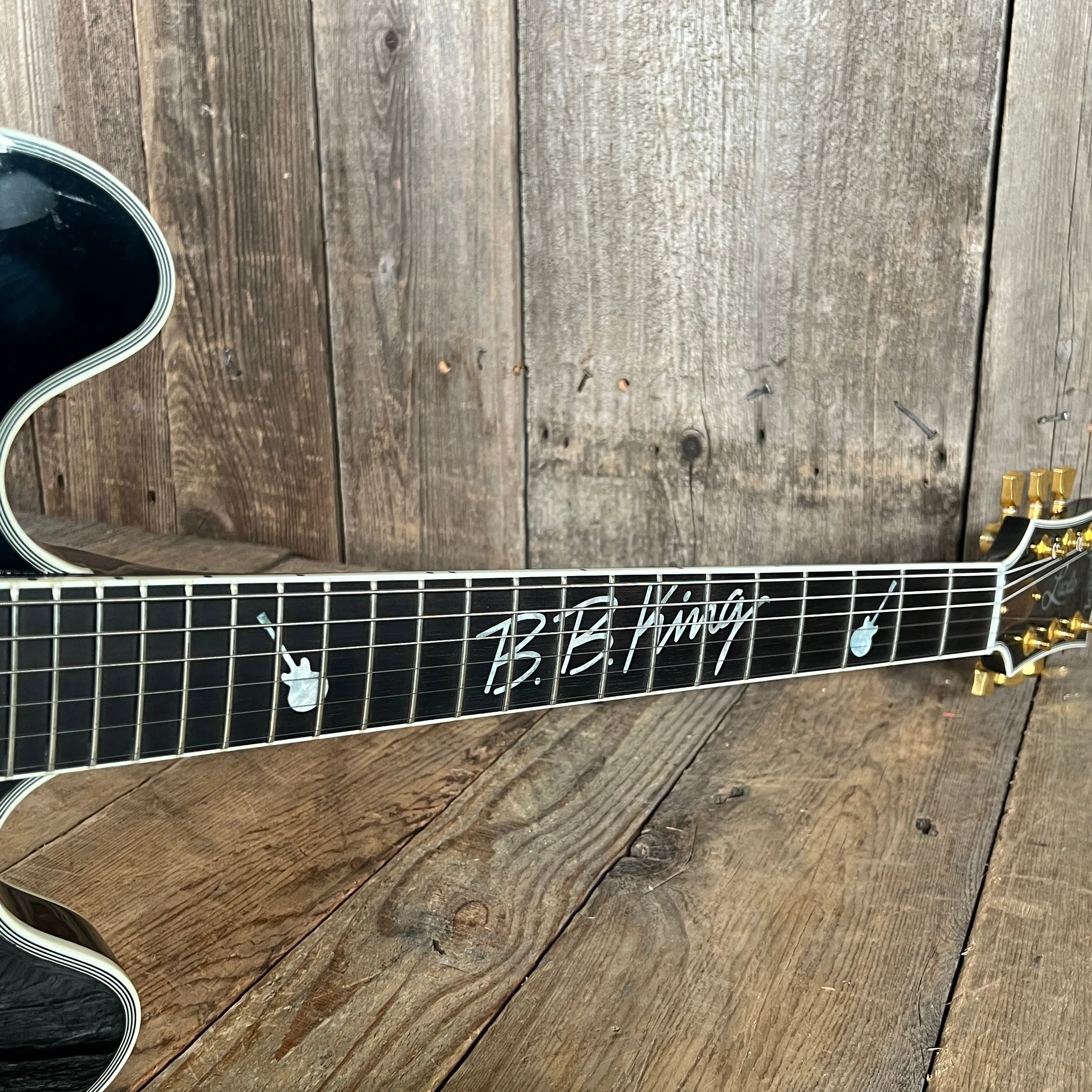 SOLD - Gibson Signed Lucille Signature Rare Edition BB King Signature w/ inlaid signature 2001 Black