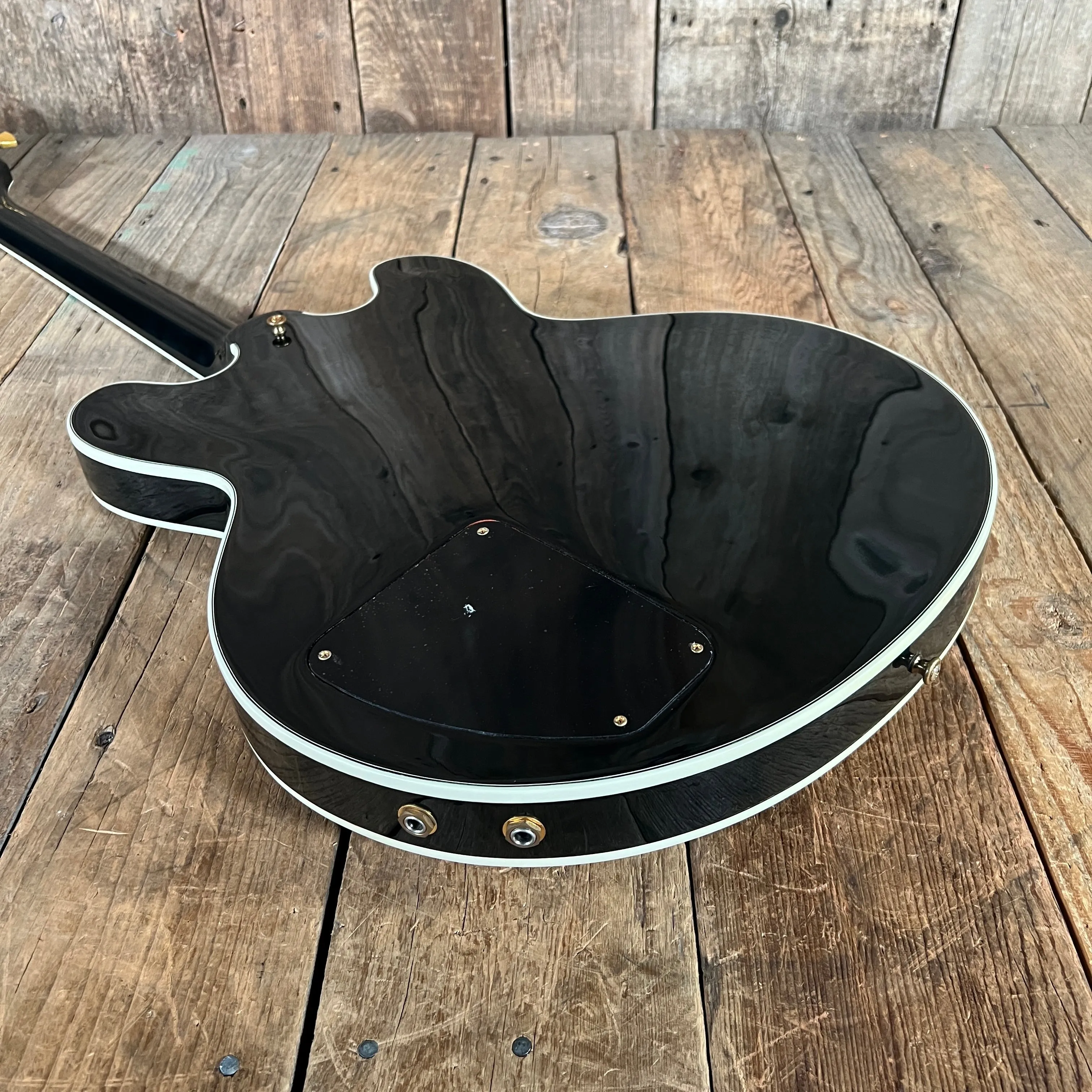 SOLD - Gibson Signed Lucille Signature Rare Edition BB King Signature w/ inlaid signature 2001 Black