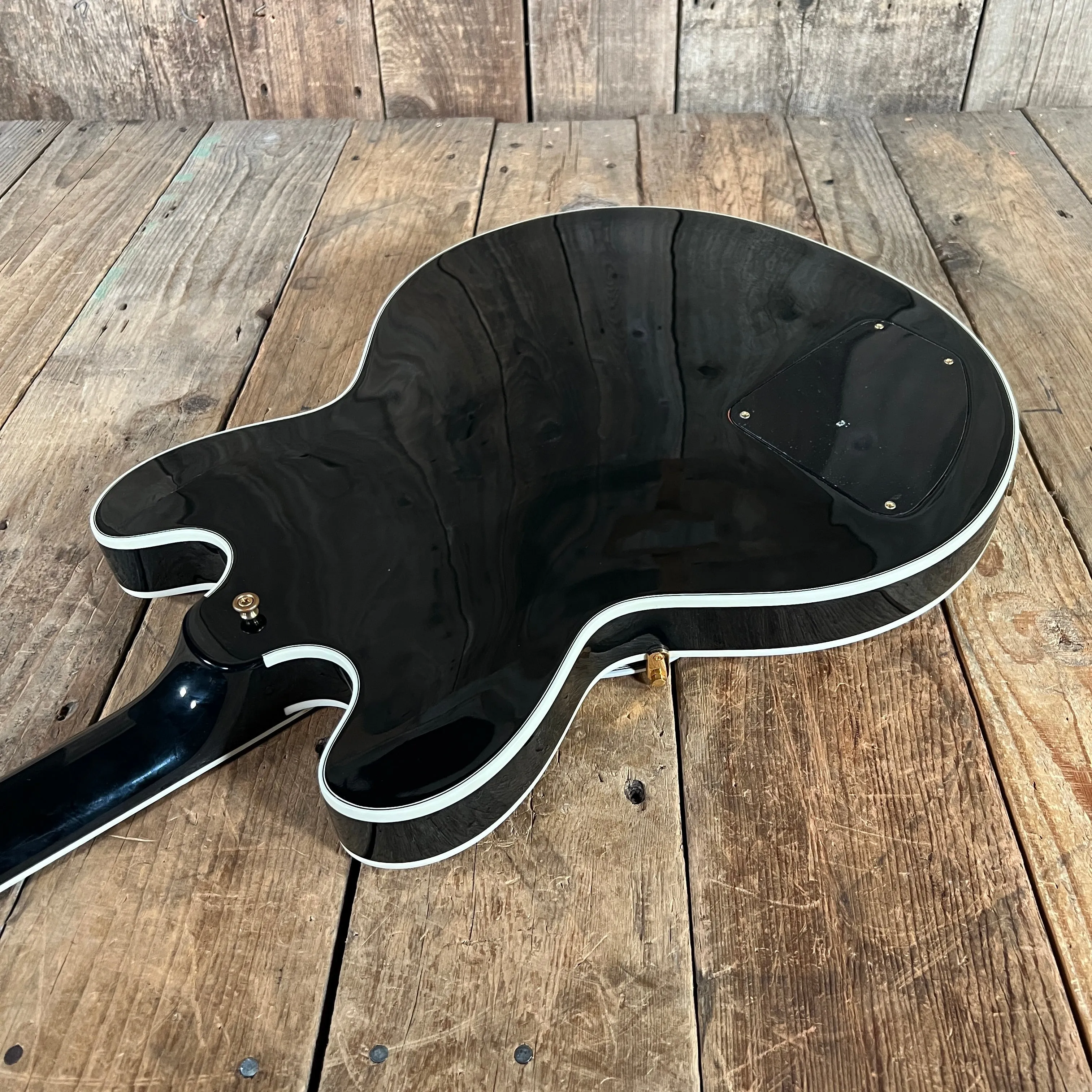 SOLD - Gibson Signed Lucille Signature Rare Edition BB King Signature w/ inlaid signature 2001 Black