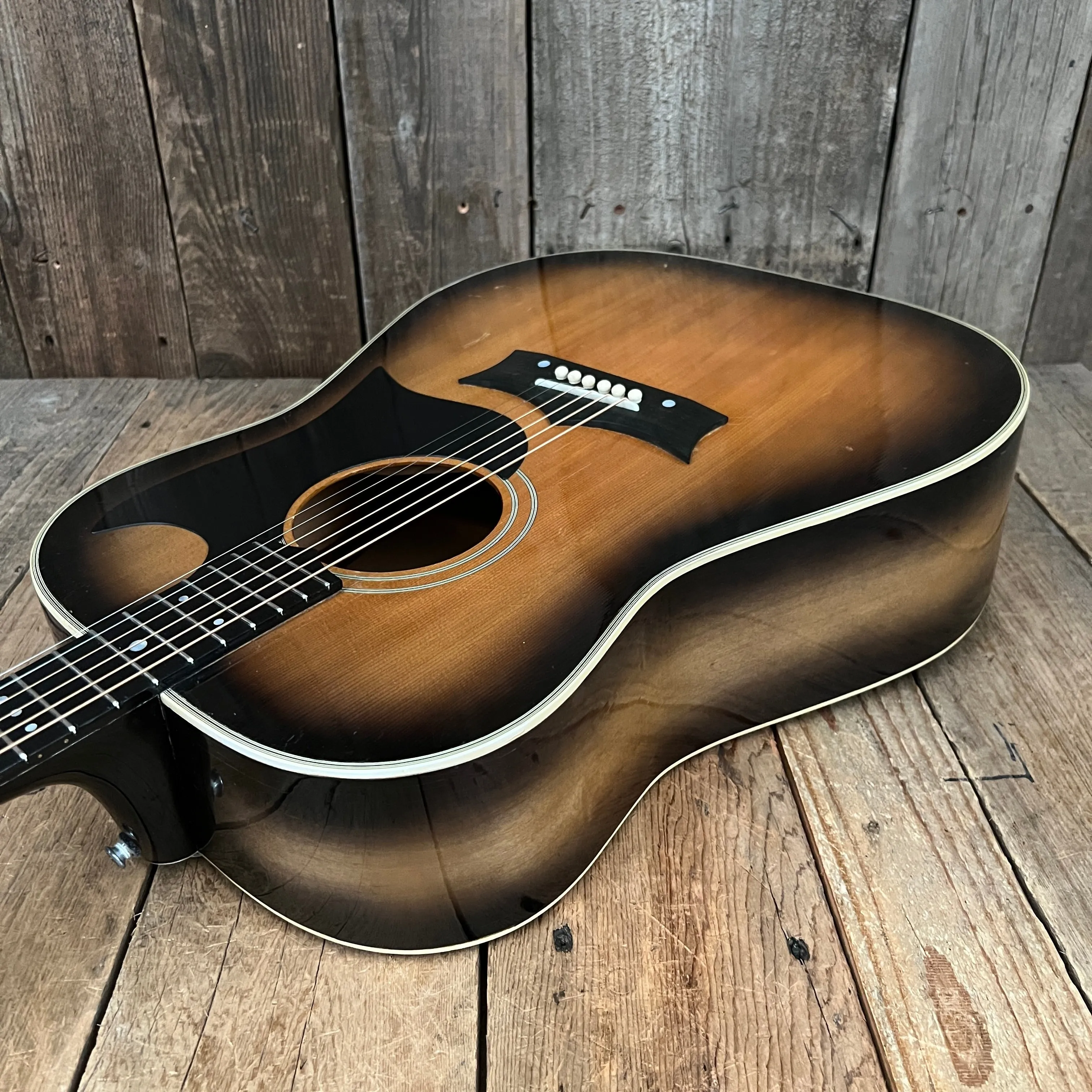 SOLD - Grammer G50 Johnny Cash Signature Model 1965-1969 Sunburst