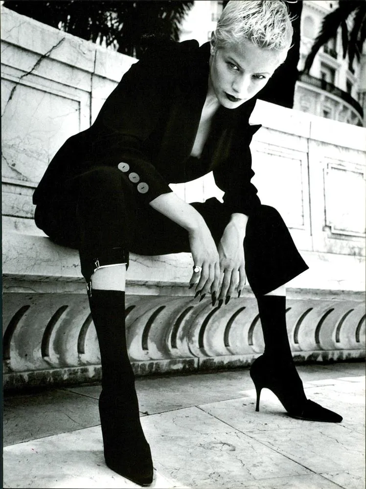 VOGUE Magazine Italia October 1996 CAROLYN MURPHY Kate Moss VAN SEENUS Naomi