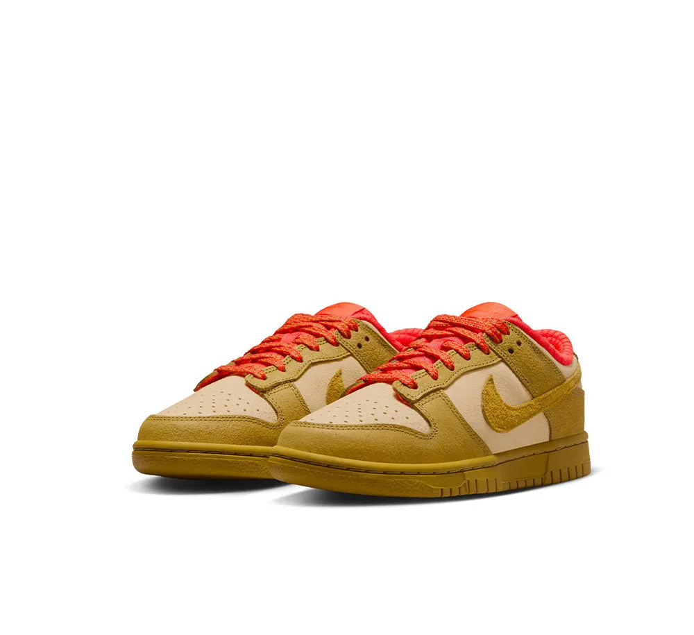 WOMENS NIKE DUNK LOW